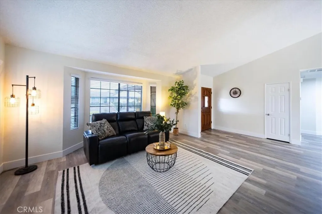 Additional image 45 of 30040 Spray Dr, Canyon Lake, CA 92587
