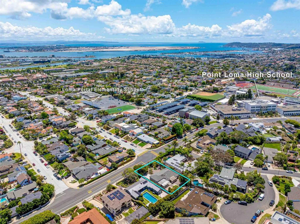 2516 Chatsworth Boulevard, San Diego, CA 92106