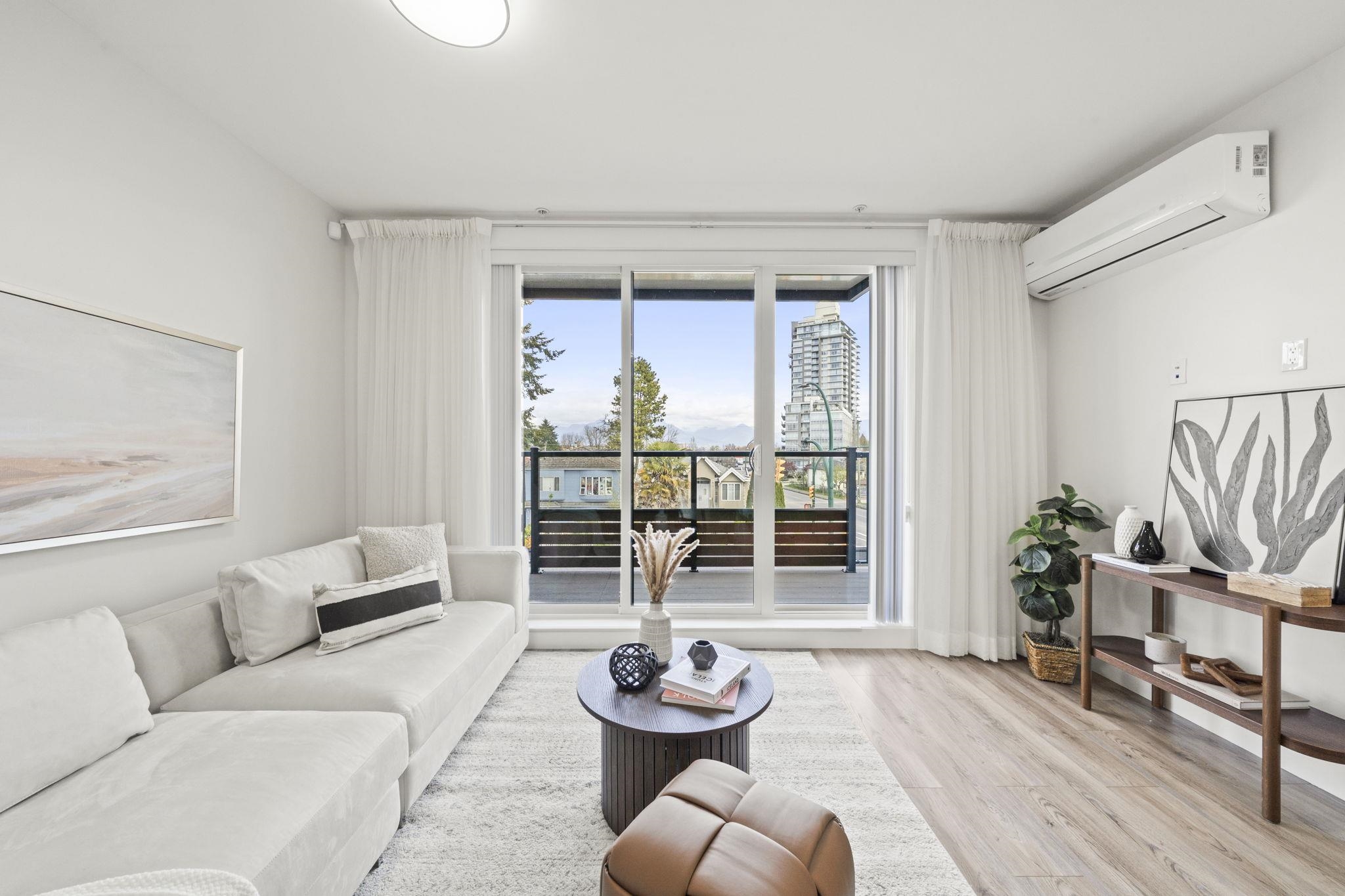 Additional image 3 of 2296 33rd Avenue E, Vancouver, BC, V5N 3G1