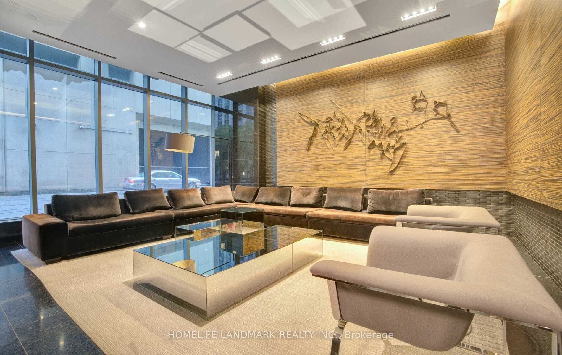 Additional image 3 of Ph305-770 Bay Street, Toronto, ON, M5G 0A6