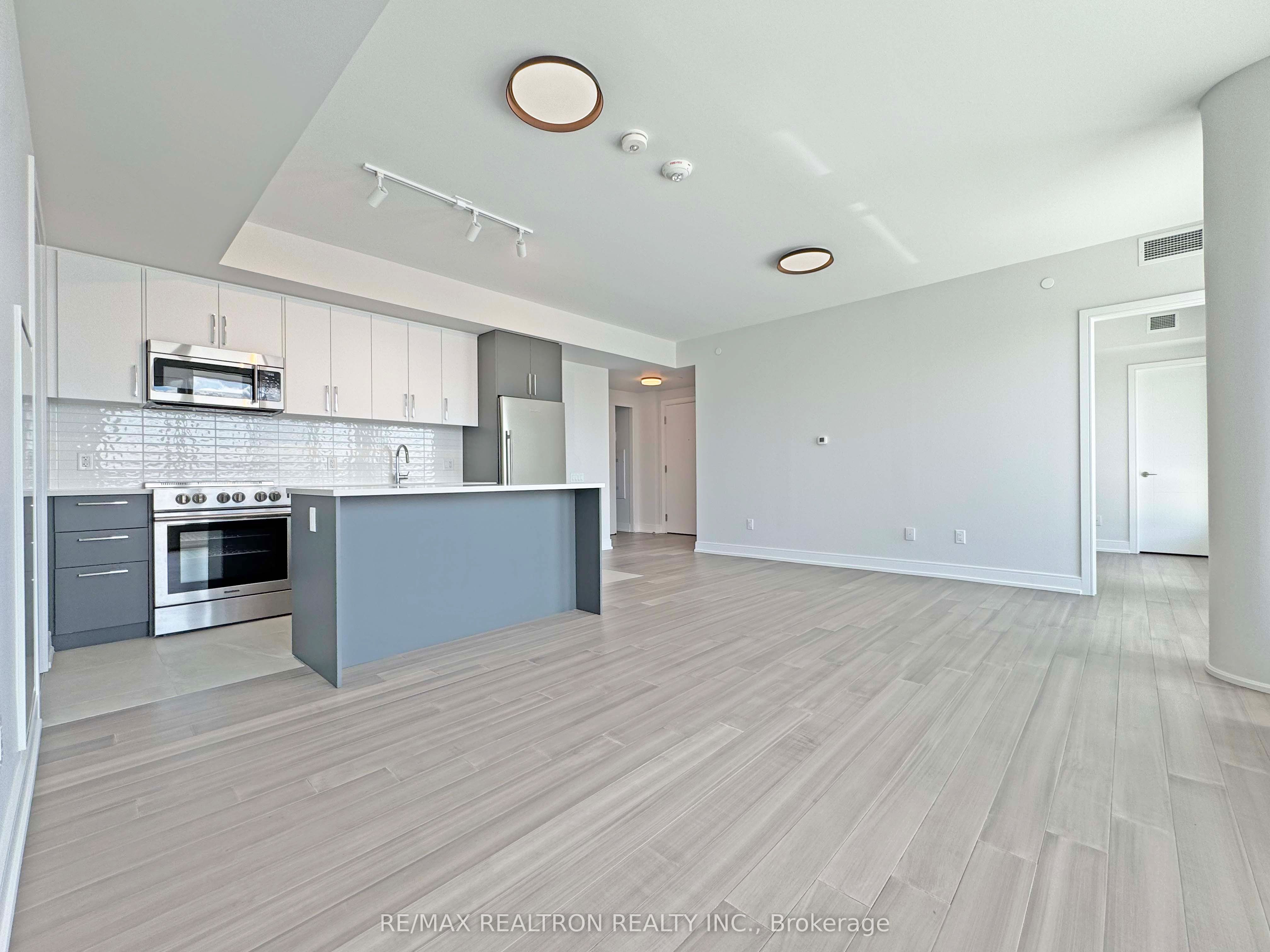 Additional image 4 of 1001-664 Spadina Avenue, Toronto, ON, M5S 2H7