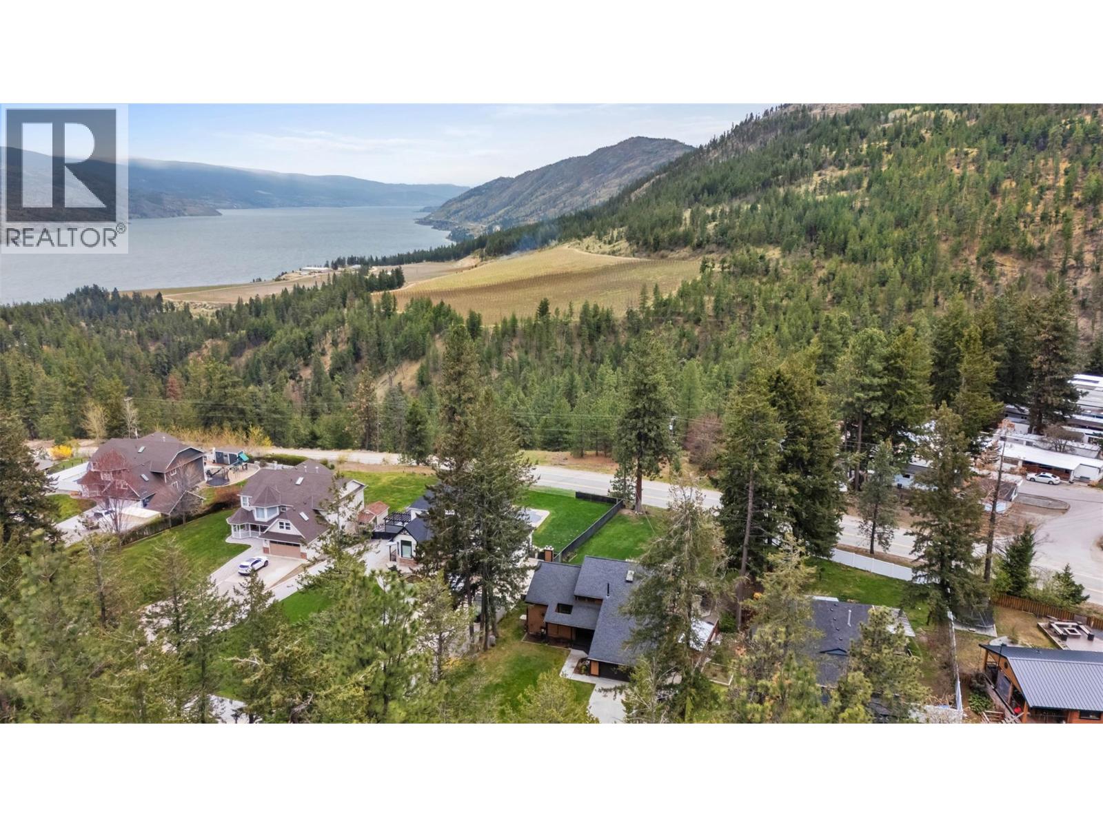 5305 Bradbury Street, Peachland, BC, V0H1X8