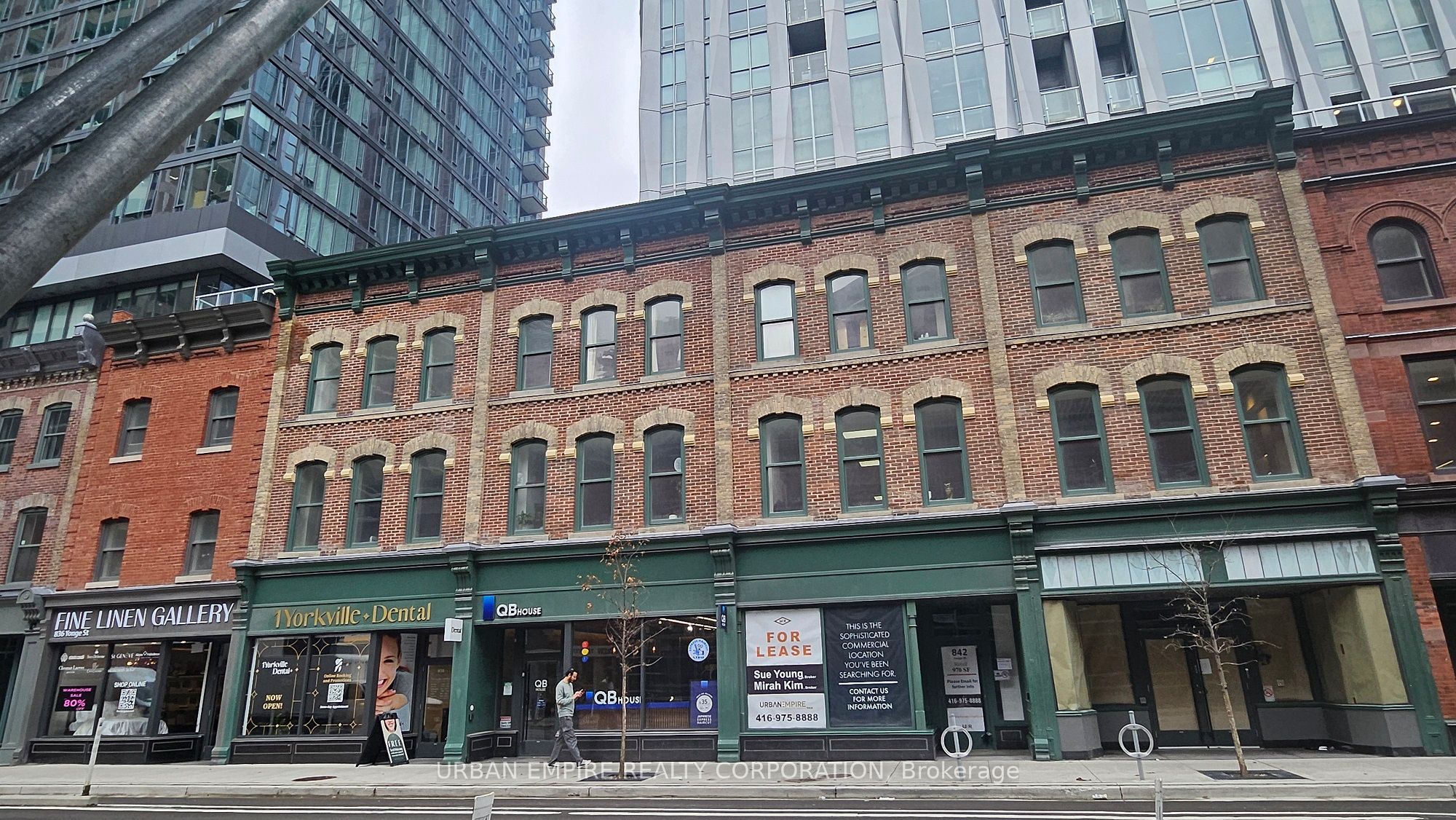 842 Yonge Street W, Toronto, ON, M4W 2H1