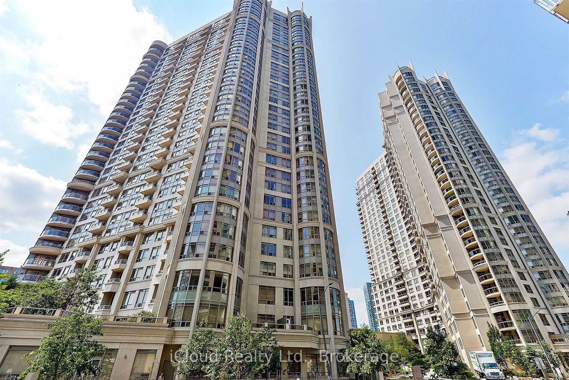 2330-3888 Duke Of York Boulevard, Mississauga, ON, L5B 4P5