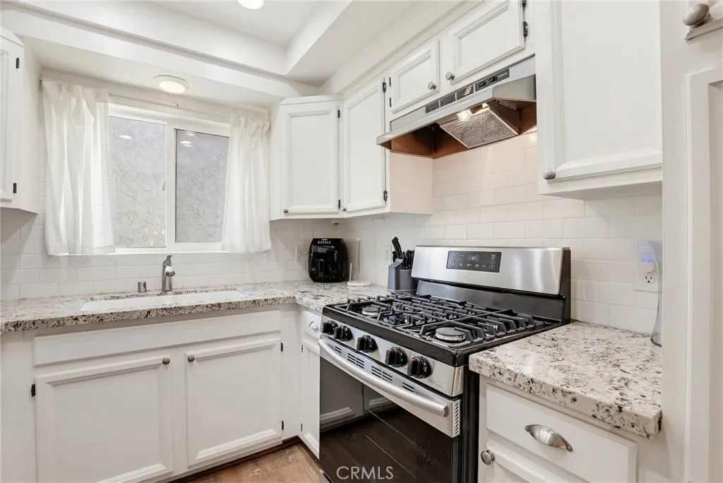 Additional image 9 of 5413 Driftwood Street, Oxnard, CA 93035