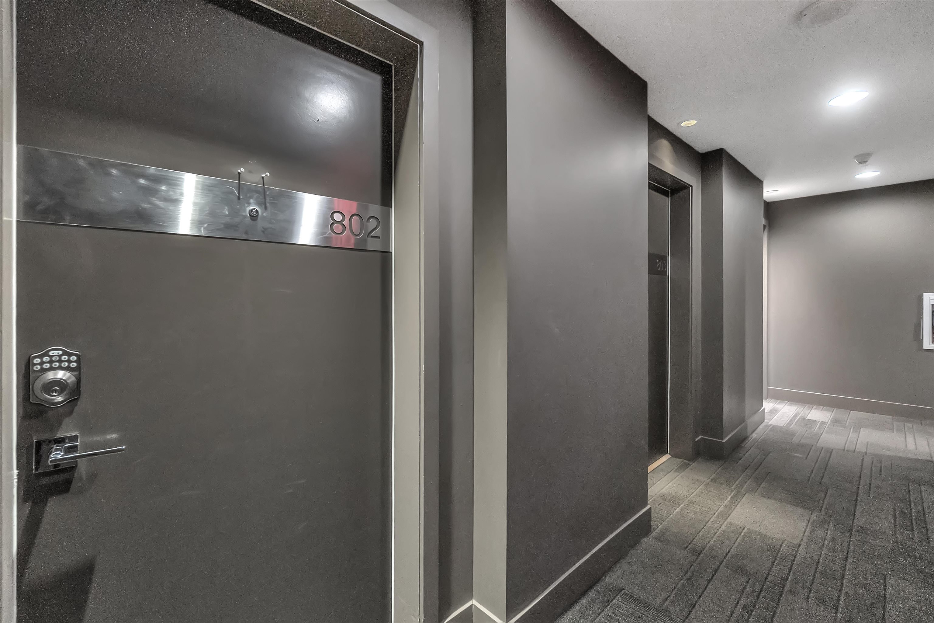 Additional image 6 of 802-158 13th Street W, North Vancouver, BC, V7M 0A7