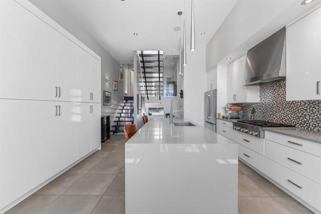 Additional image 3 of 831 22 Avenue NW, Calgary, AB, T2M 1P3
