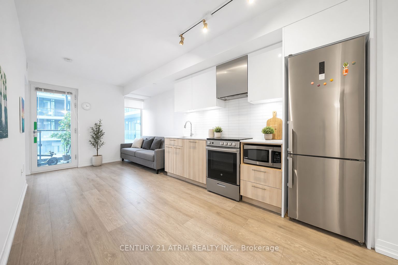 Additional image 2 of 631-251 Jarvis Street, Toronto, ON, M5B 0C3