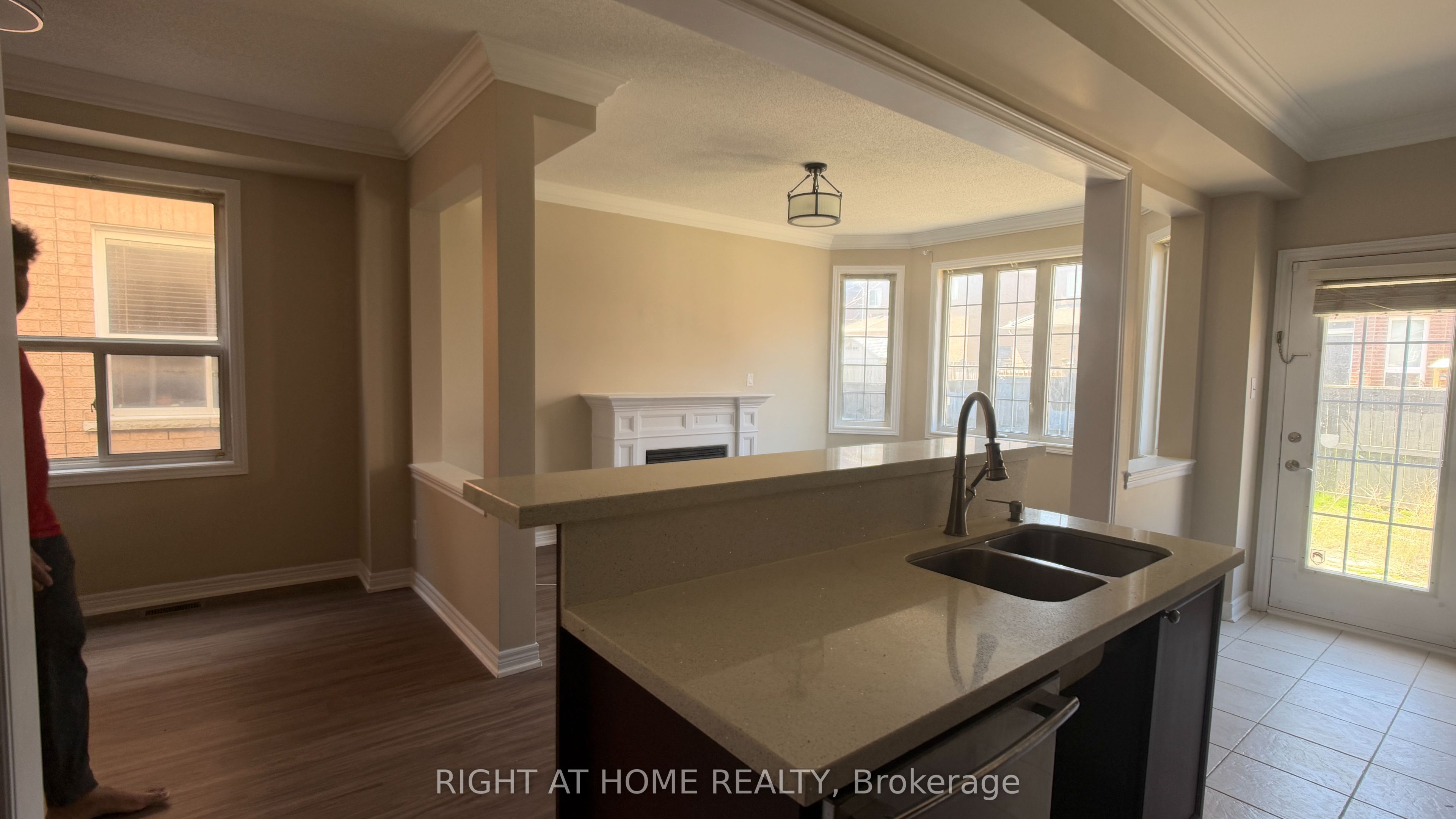 Additional image 6 of 476 Mahogany Court, Pickering, ON, L1X 0A2