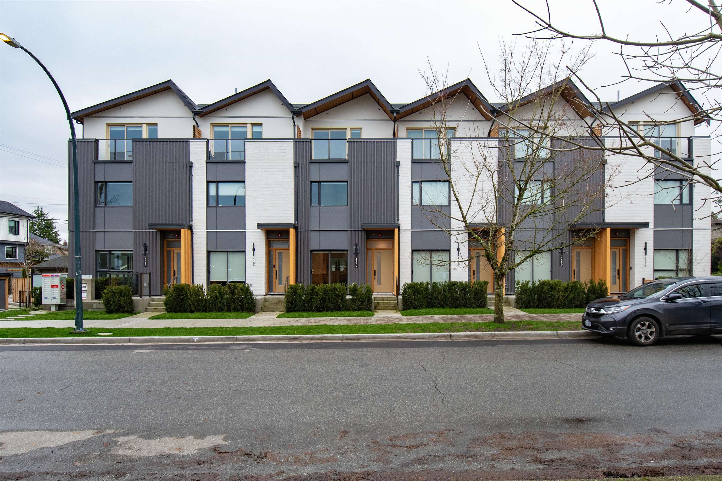 Additional image 2 of 4170 Columbia Street, Vancouver, BC, V5Y 2J6