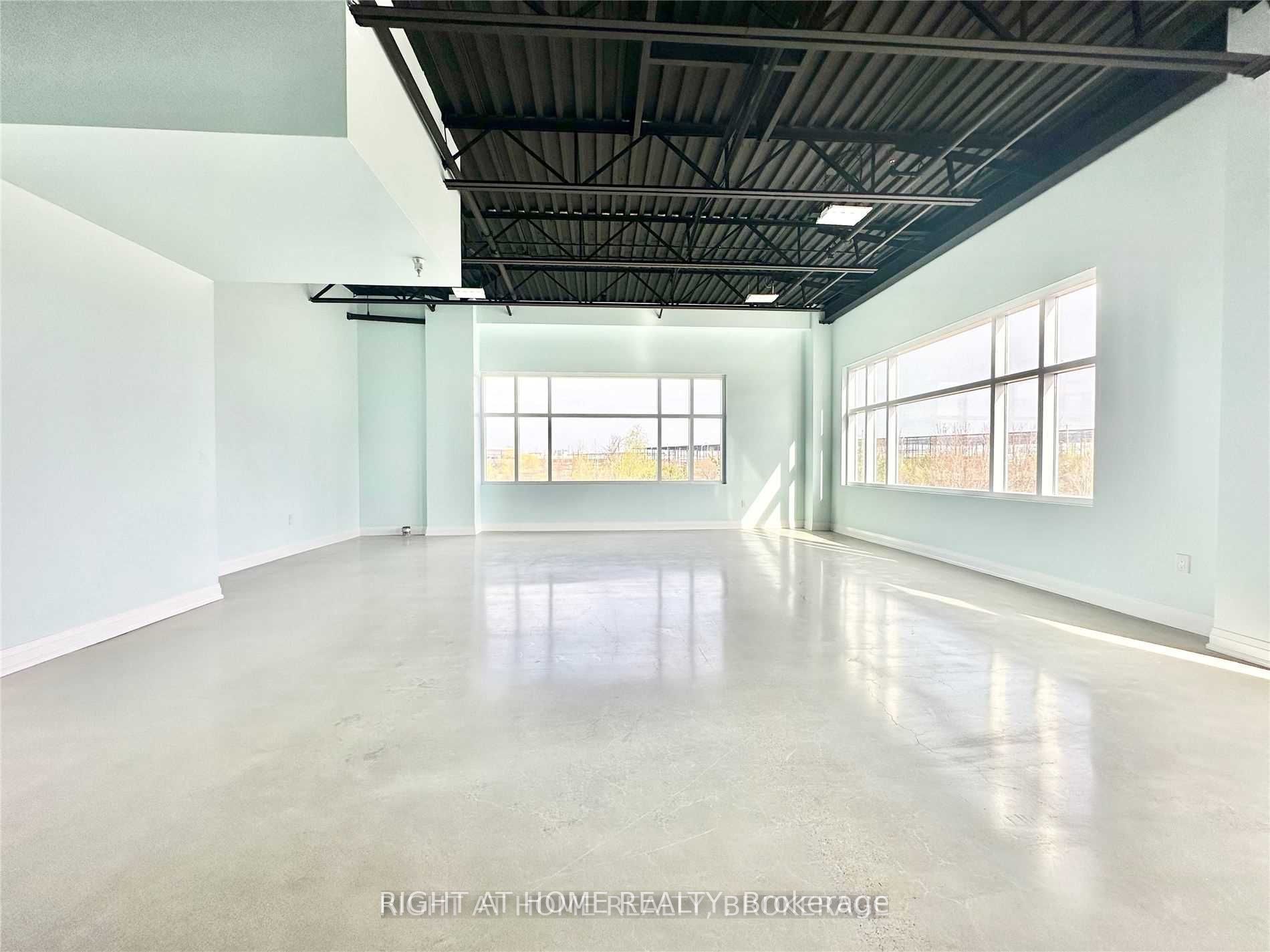 Additional image 4 of 210-3485 Rebecca Street, Oakville, ON, L6L 6X9