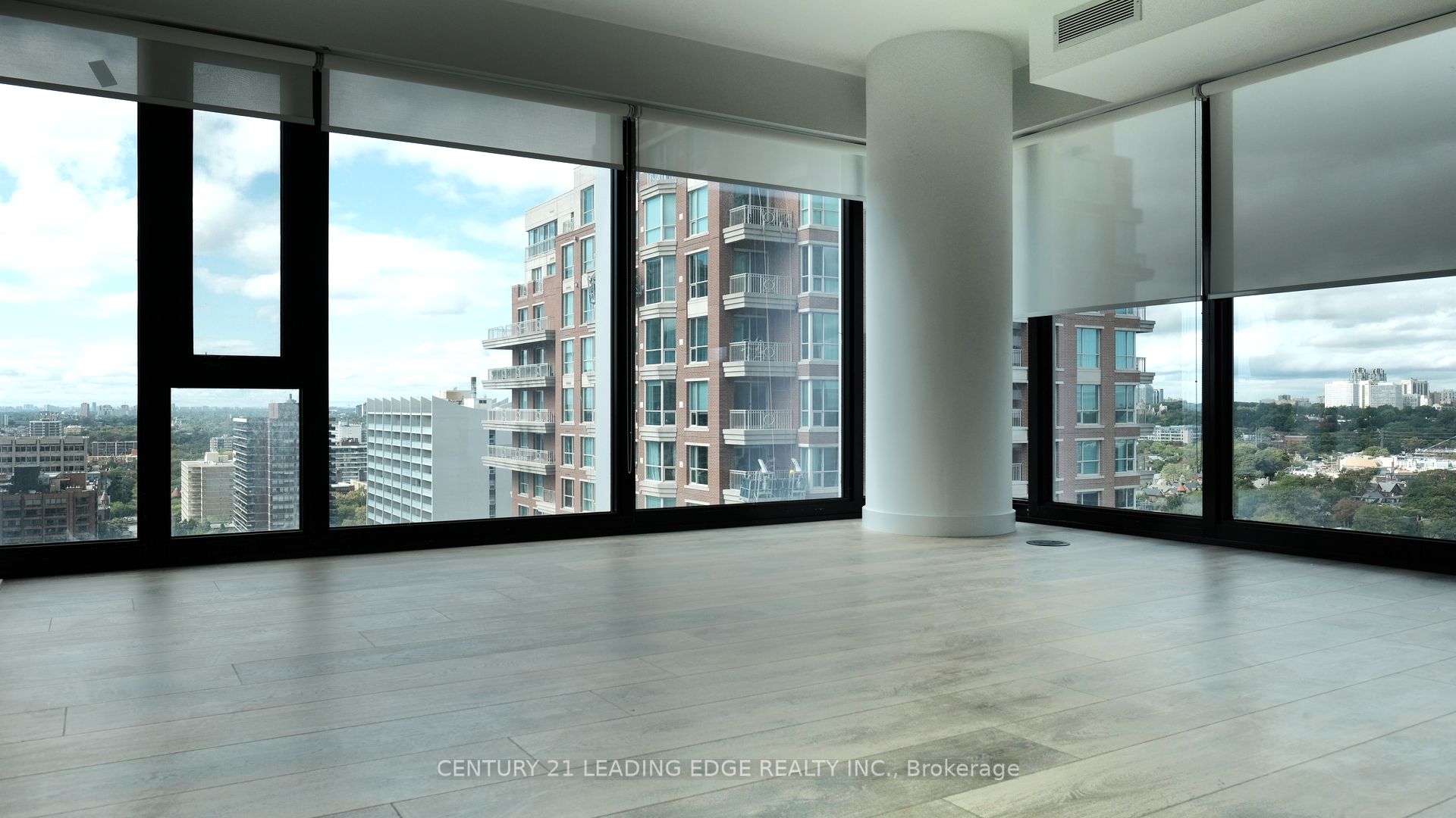 Additional image 3 of 2212-188 Cumberland Street, Toronto, ON, M5R 0B6
