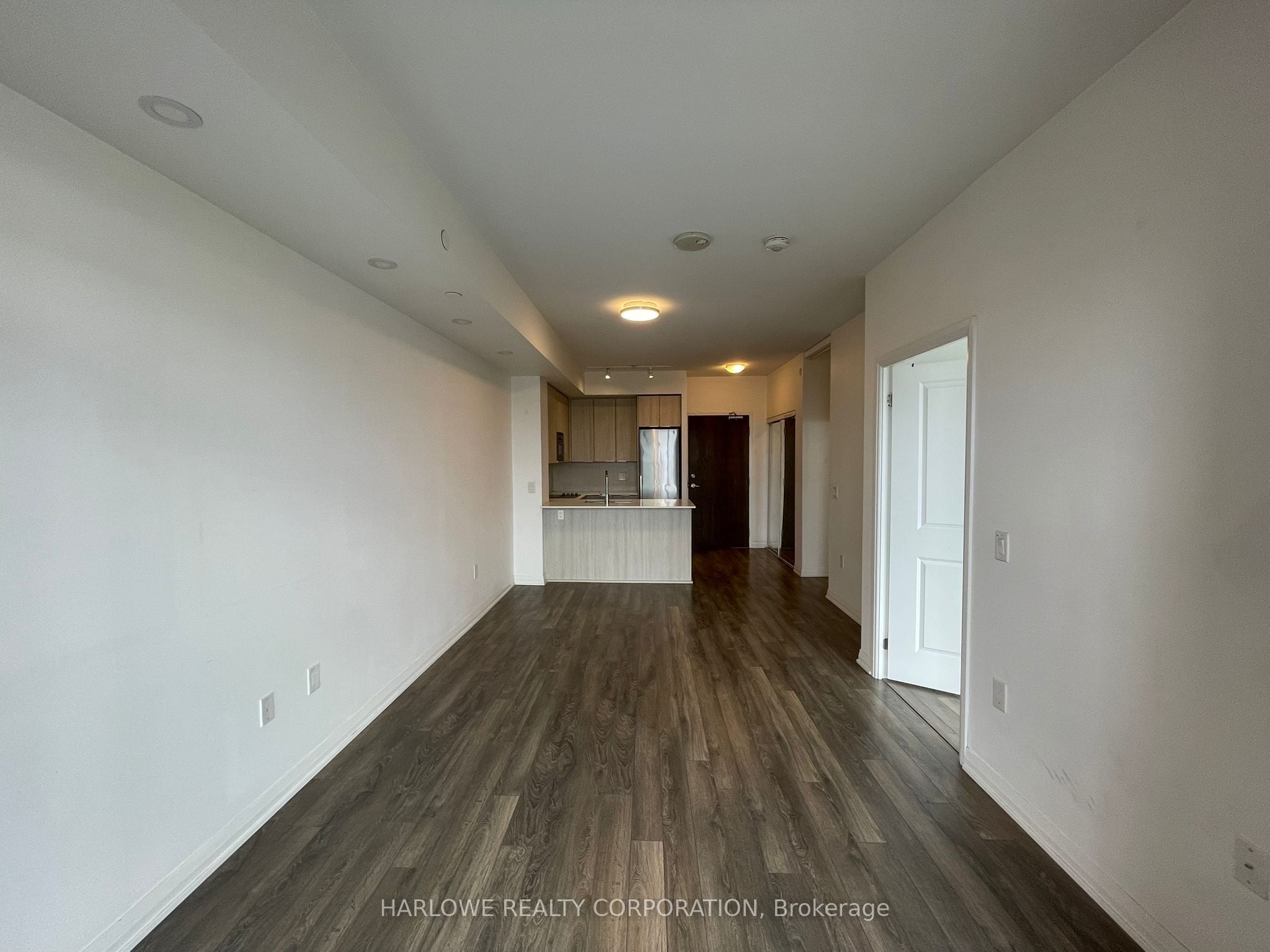 509-99 Eagle Rock Way, Vaughan, ON, L6A 5A7