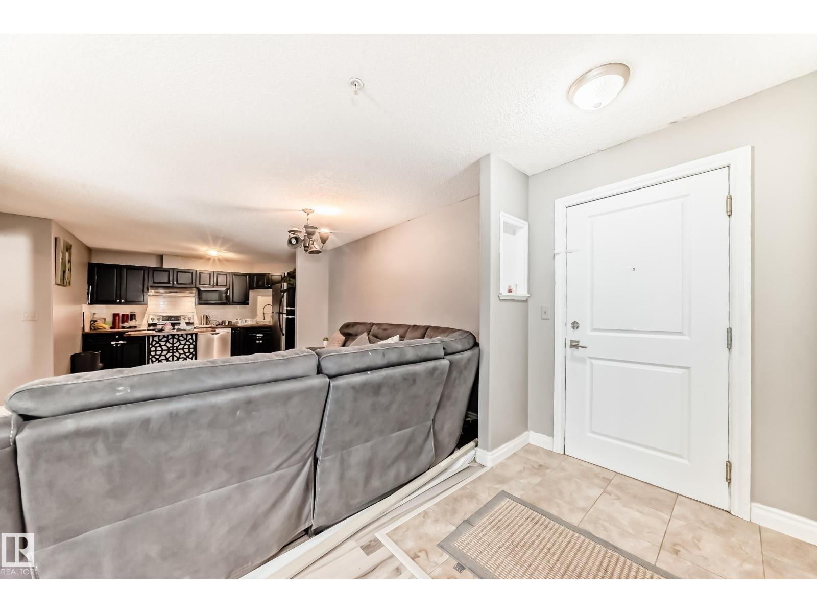 Additional image 6 of 102-16221 95 Street NW, Edmonton, AB, T5Z3V3