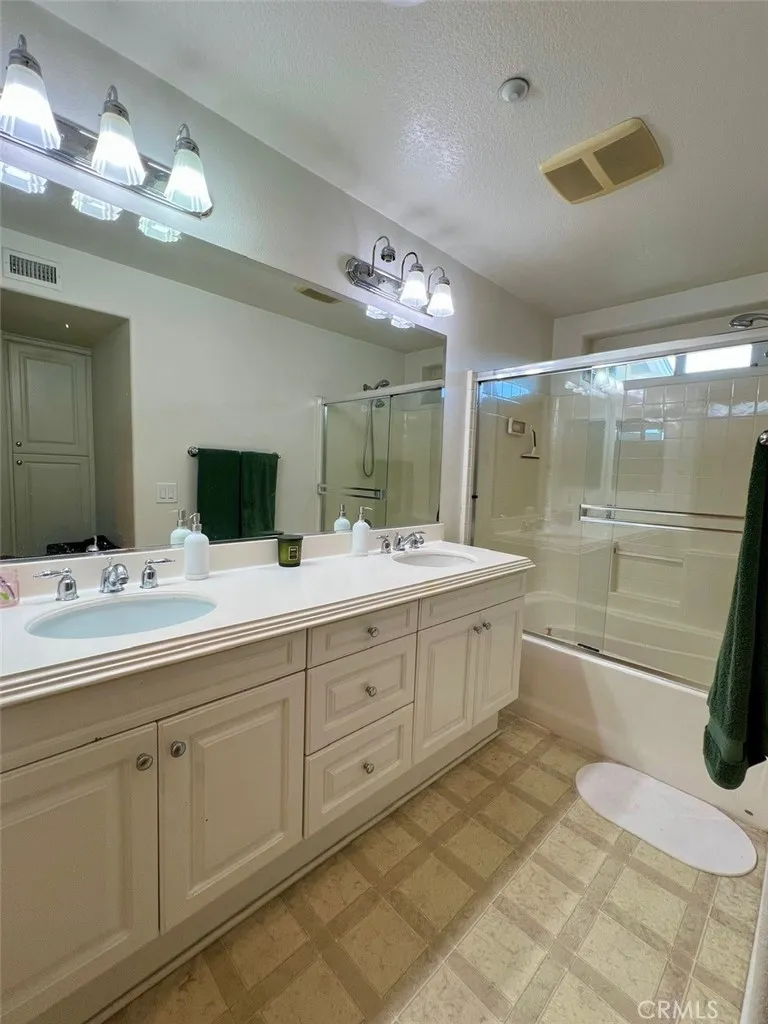 Additional image 19 of 350 Flyers Ln, Tustin, CA 92782