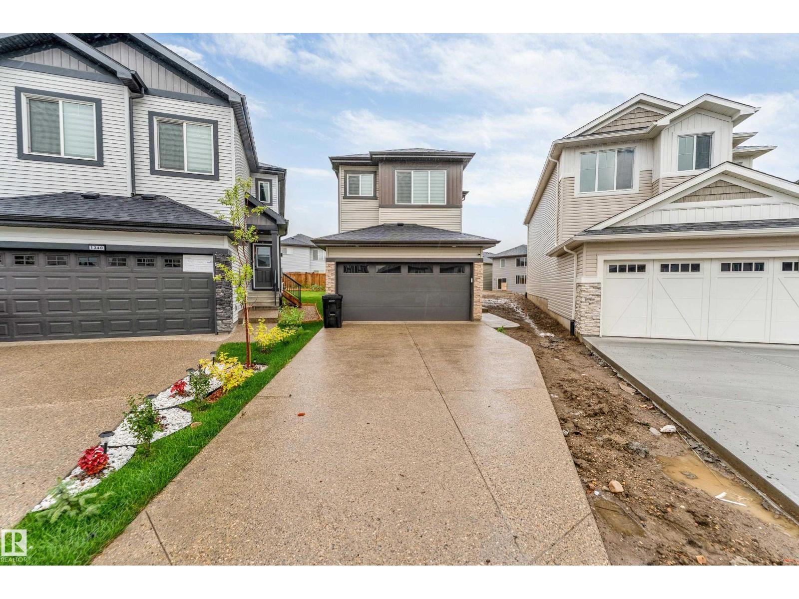 1336 11 Avenue NW, Edmonton, AB, T6T2W4