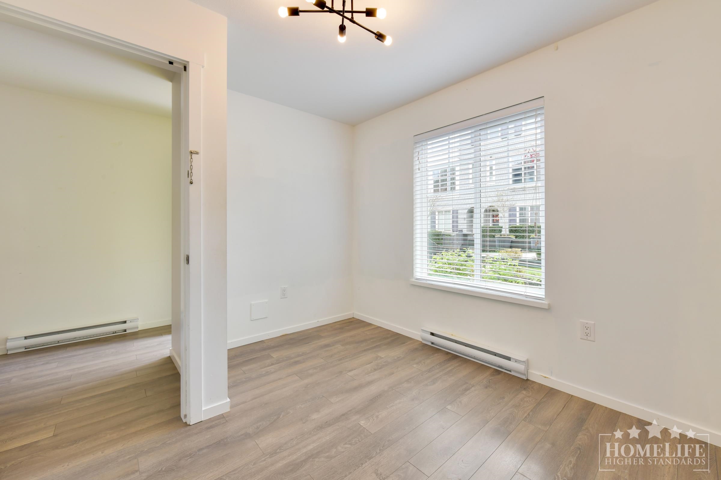 Additional image 4 of 52-8168 136a Street, Surrey, BC, V3W 2Z6