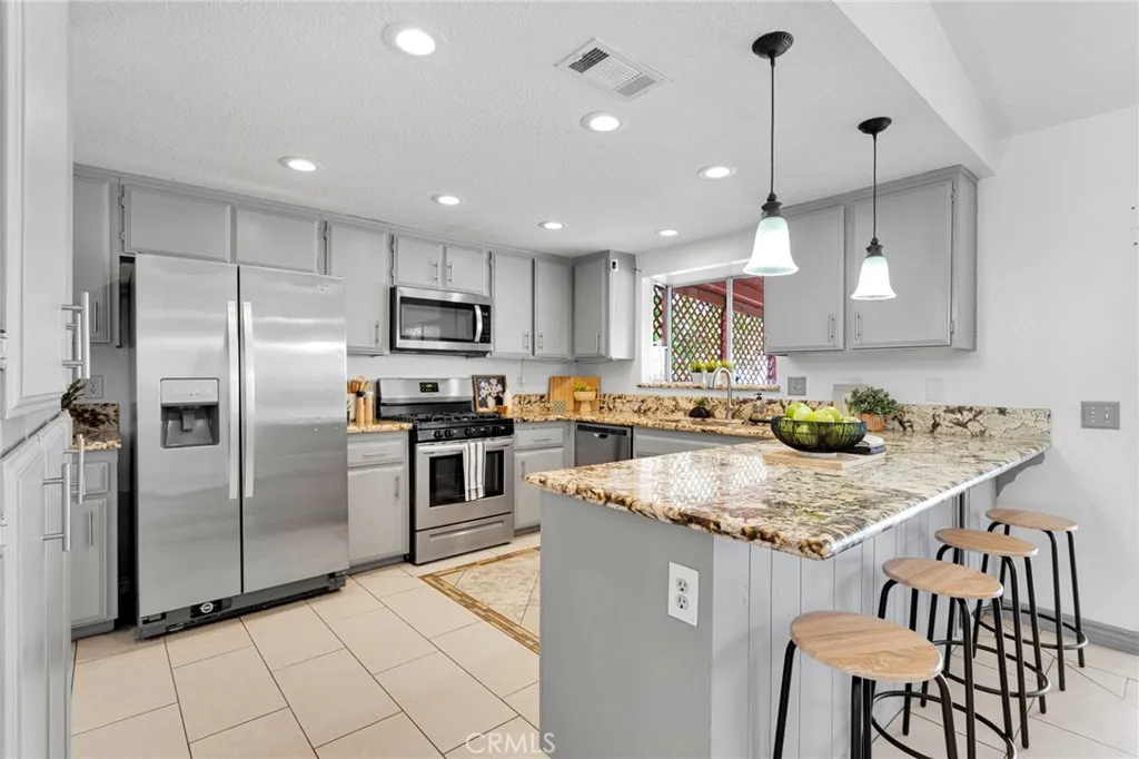 Additional image 77 of 14798 Dos Palmas Road, Victorville, CA 92392