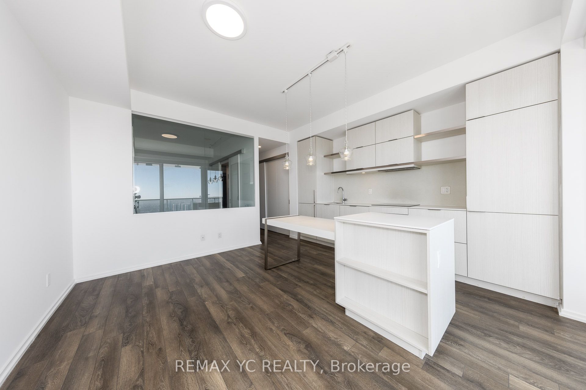 Additional image 6 of 4404-197 Yonge Street, Toronto, ON, M5B 0C1