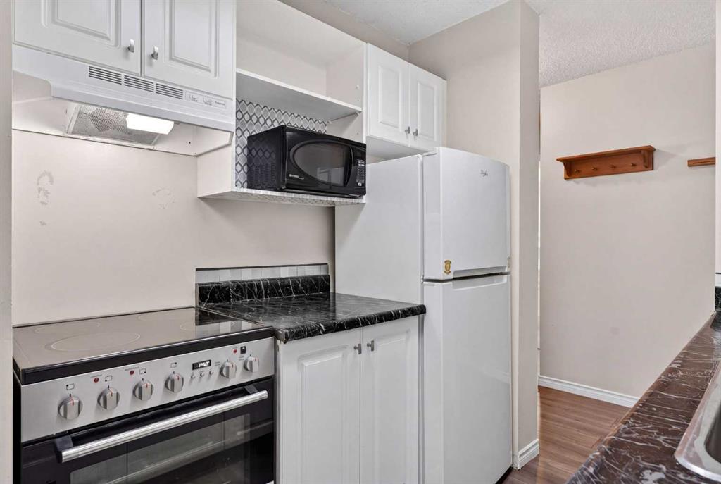 Additional image 5 of 83E-231 Heritage Drive SE, Calgary, AB, T2H 1N1