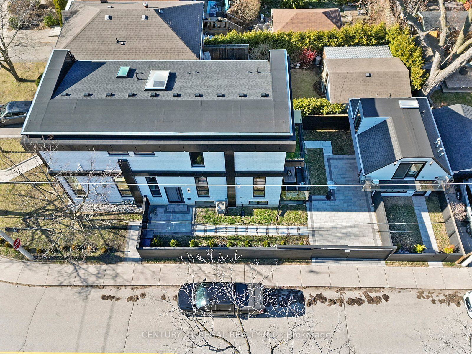 171 Durant Avenue, Toronto, ON, M4J 4W5
