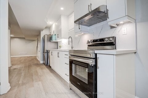 Additional image 8 of Basement-175 Grace Street, Toronto, ON, M6G 3A7