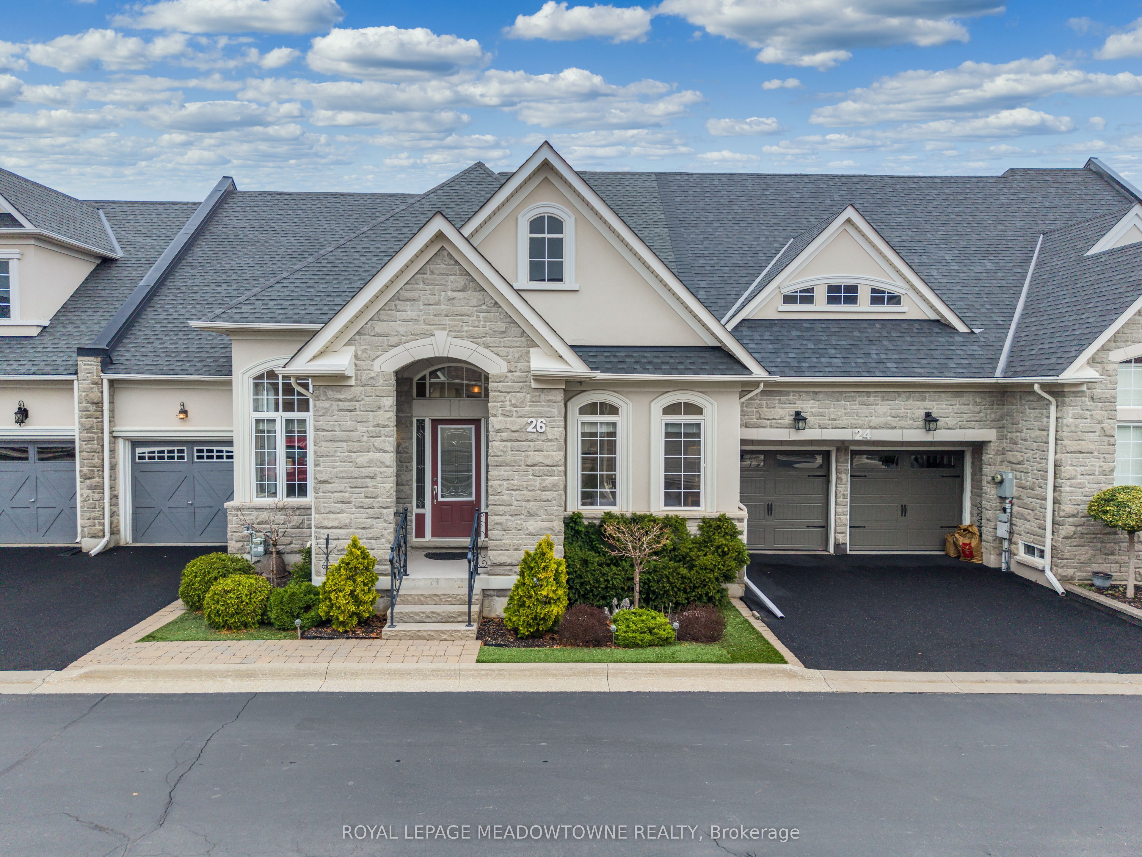 26 Garrison Square, Halton Hills, ON, L7G 0B9