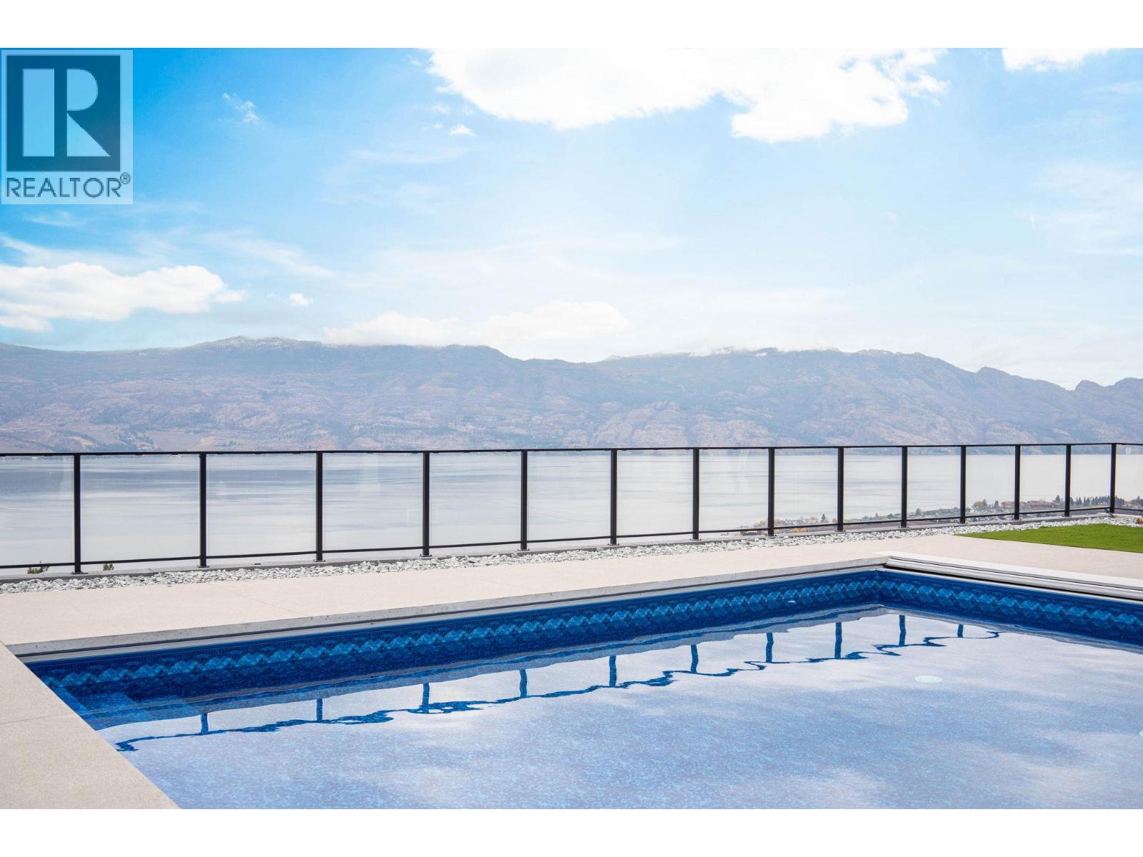 Additional image 4 of 1327 Vineyard Drive, West Kelowna, BC, V4T3H9