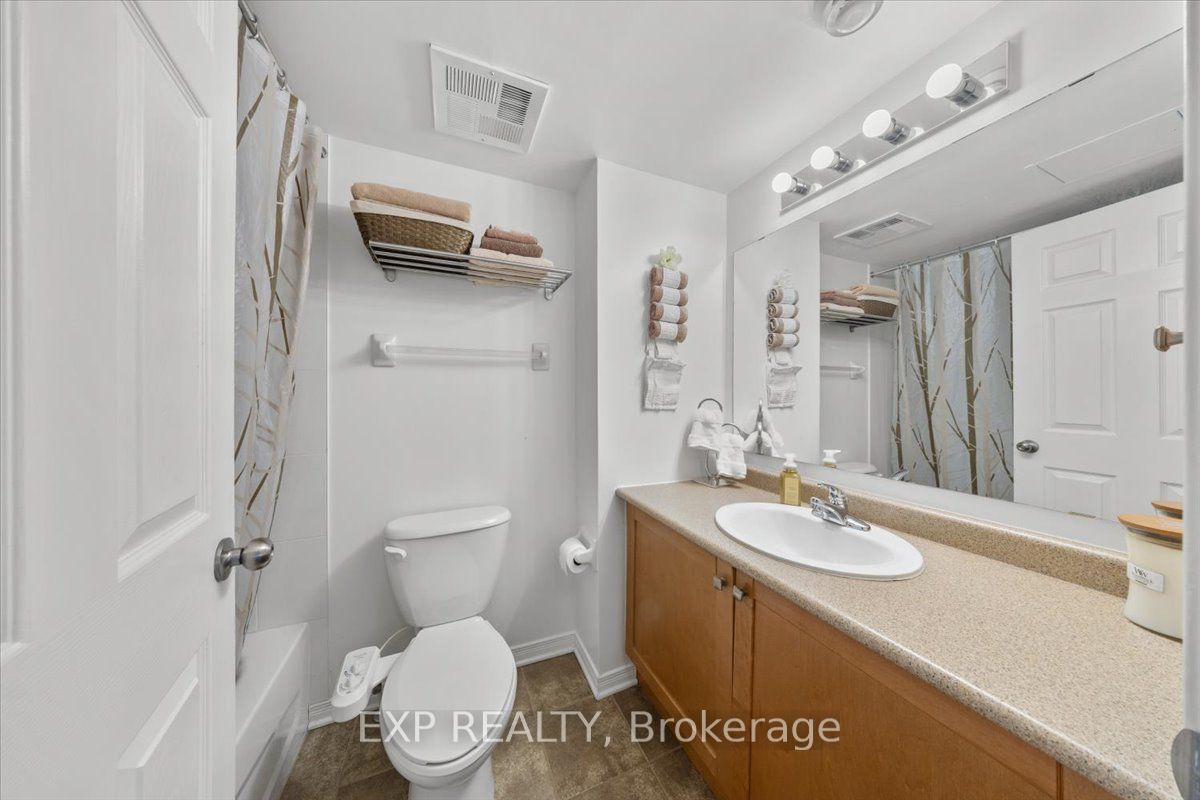 Additional image 3 of 307-1931 St. Joseph Boulevard, Ottawa, ON, K1C 0A3
