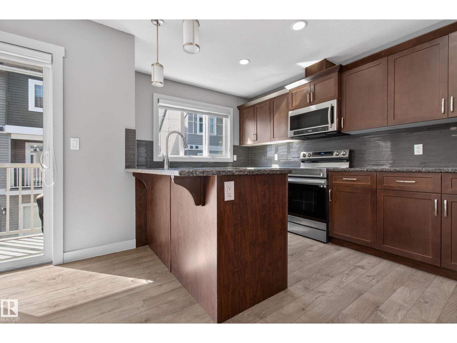 Additional image 6 of 33-4205 30 Street NW, Edmonton, AB, T6H5S9