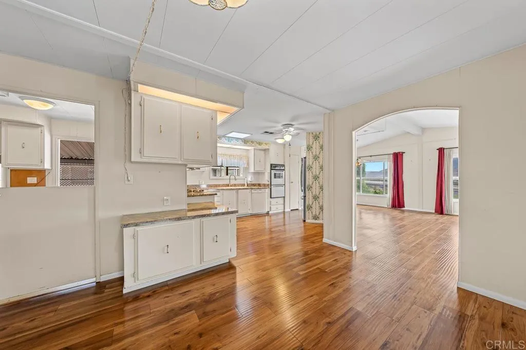 Additional image 5 of 275 S Worthington Street Unit 5, Spring Valley, CA 91977