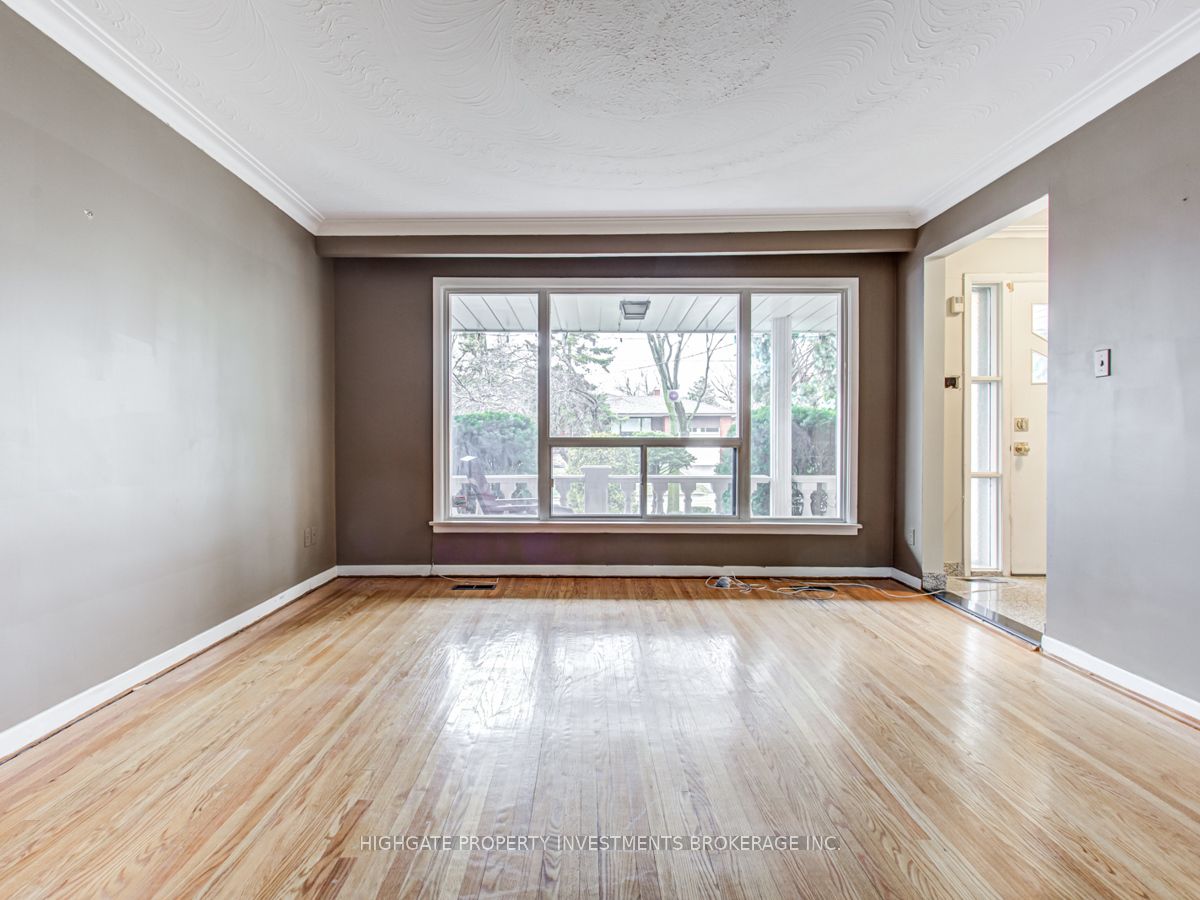 Additional image 6 of Upper-33 Paulvale Crescent, Toronto, ON, M3J 1K4