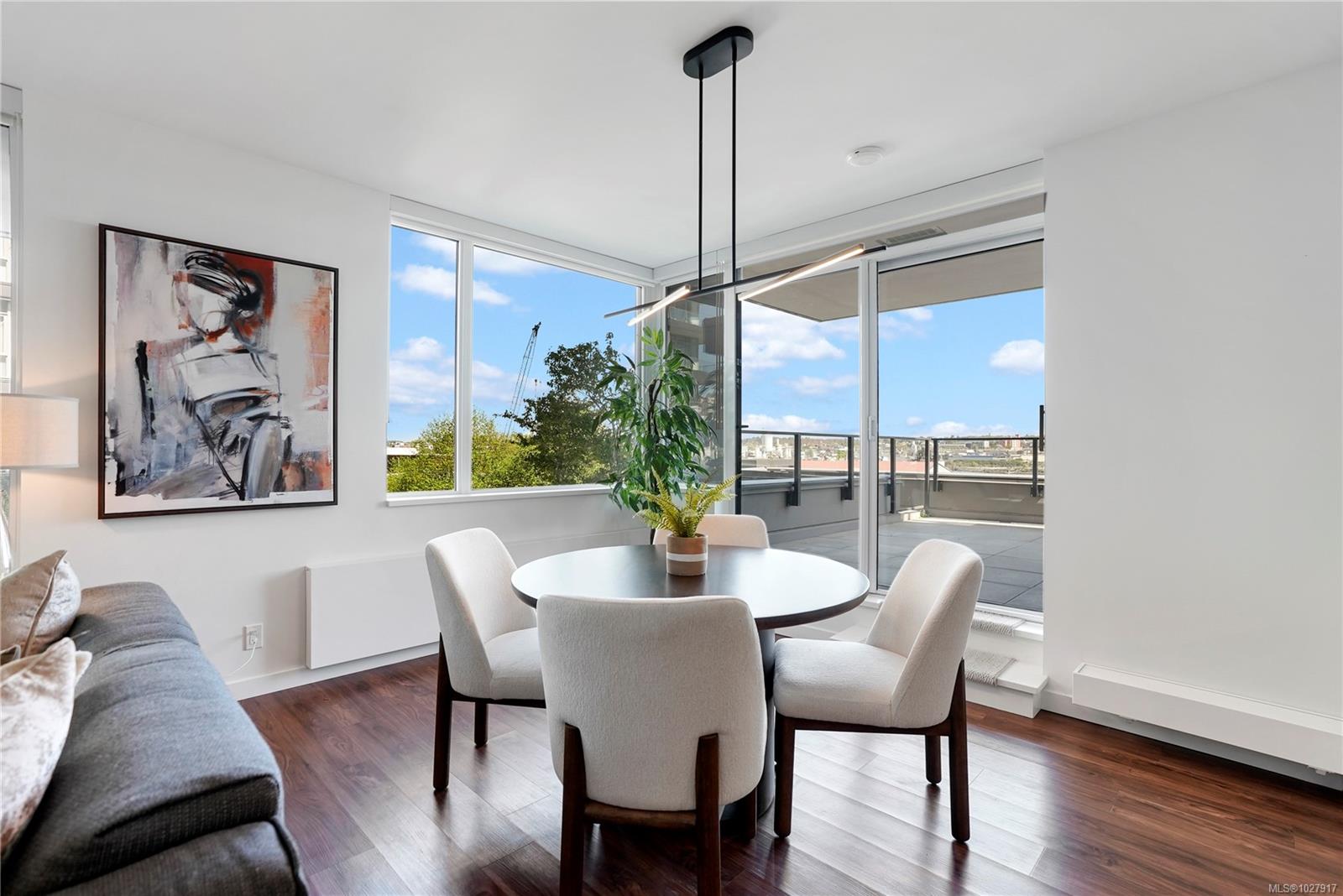 Additional image 5 of 201-369 Tyee Road, Victoria, BC, V9A 0B6