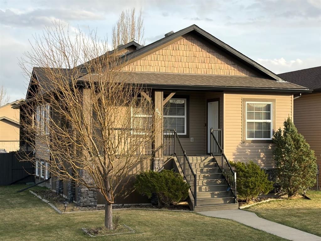 Additional image 2 of 532 Sunridge Crescent W, Lethbridge, AB, T1J 0T1