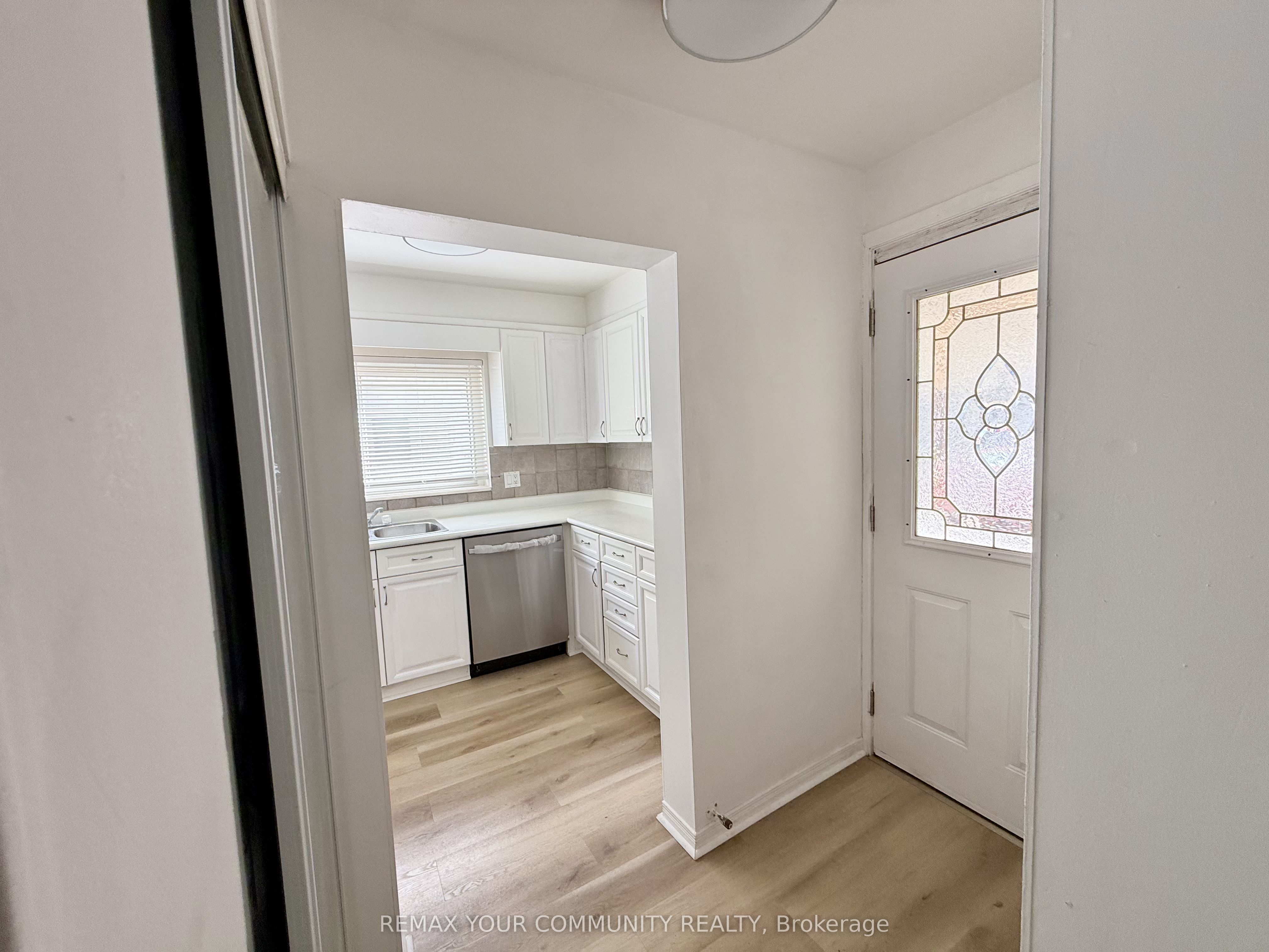 Additional image 4 of Upper-17 Regatta Crescent, Toronto, ON, M2R 2X7