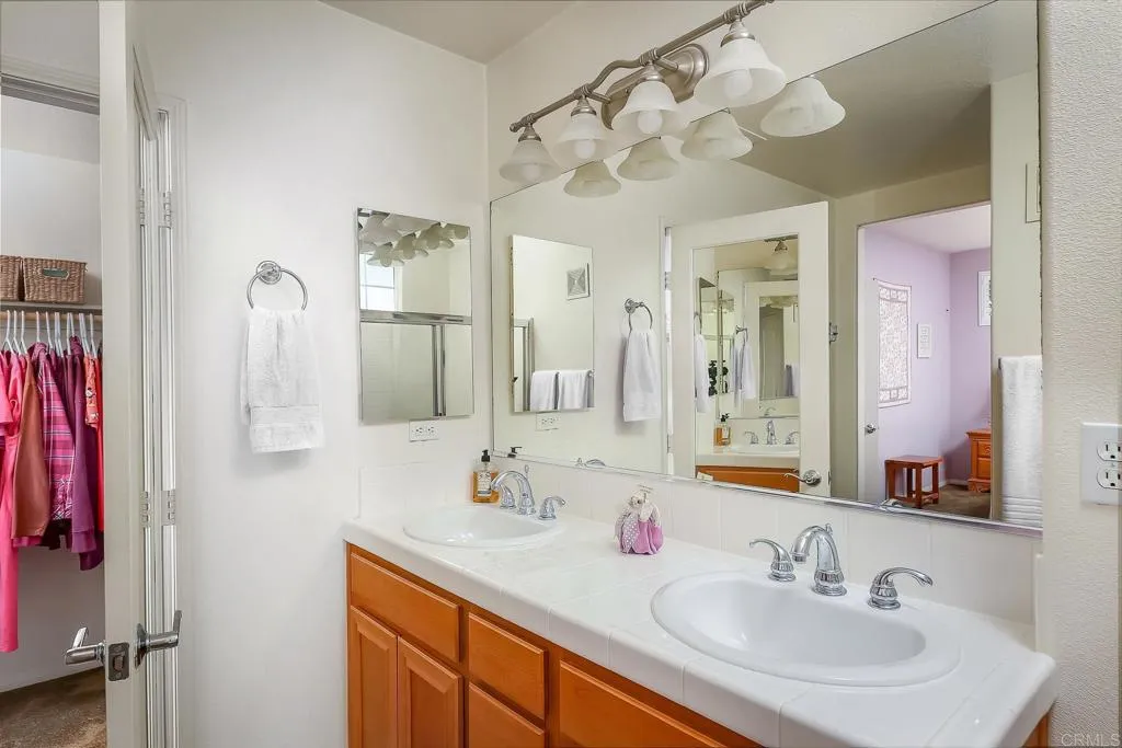 Additional image 20 of 36 Via Sovana, Santee, CA 92071