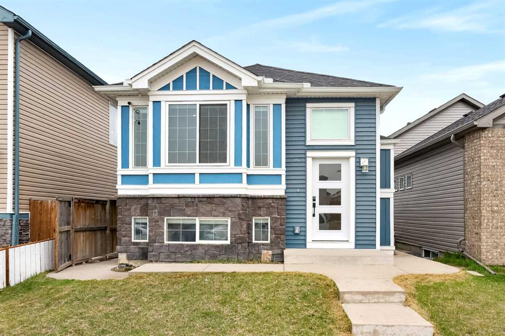 125 Saddlefield Crescent NE, Calgary, AB, T3J 4Z8