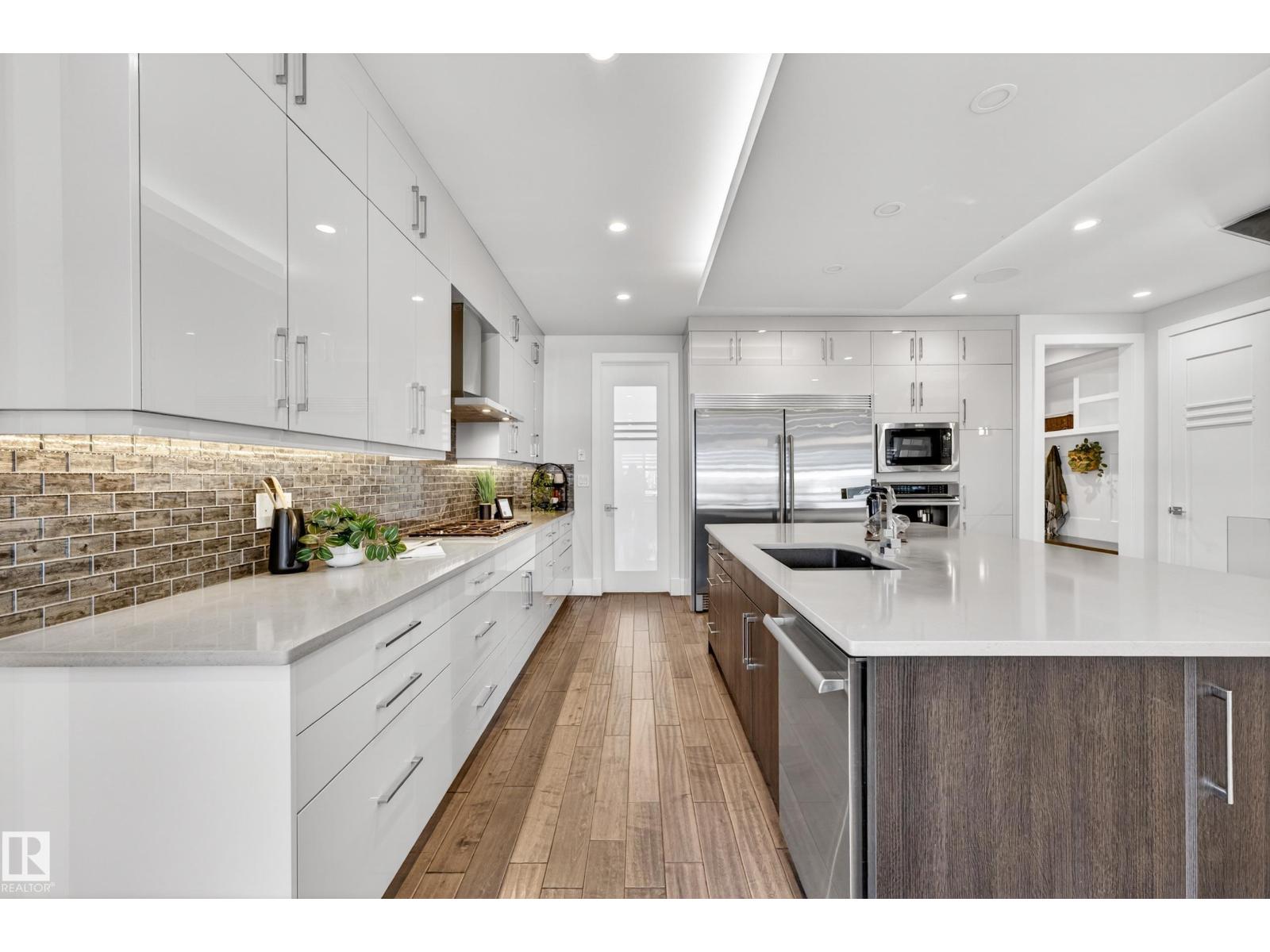 Additional image 2 of 14132 97 Avenue NW, Edmonton, AB, T5N0C9