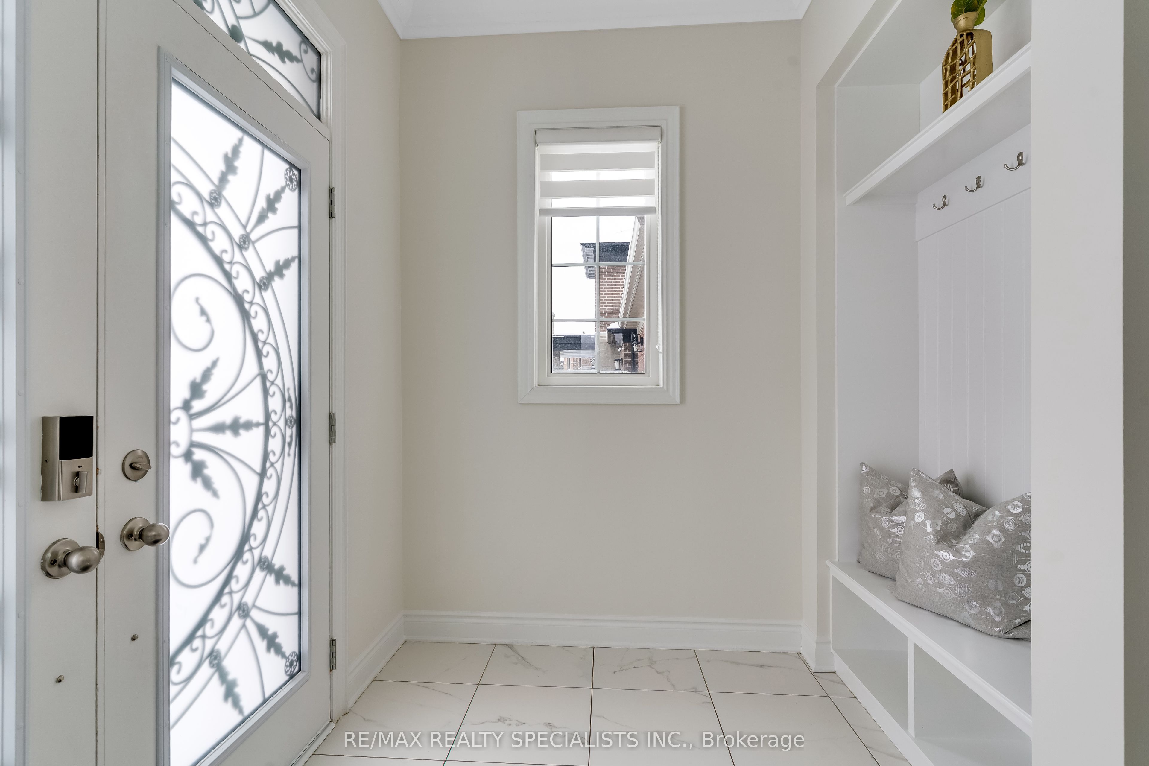 Additional image 5 of 602 Queen Mary Drive, Brampton, ON, L7A 5H4