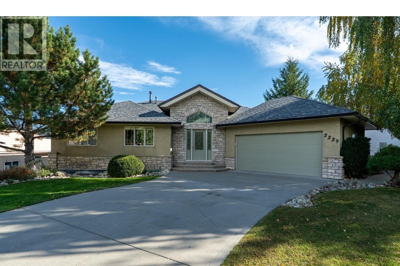 Additional image 7 of 2229 Capistrano Drive, Kelowna, BC, V1V2A2
