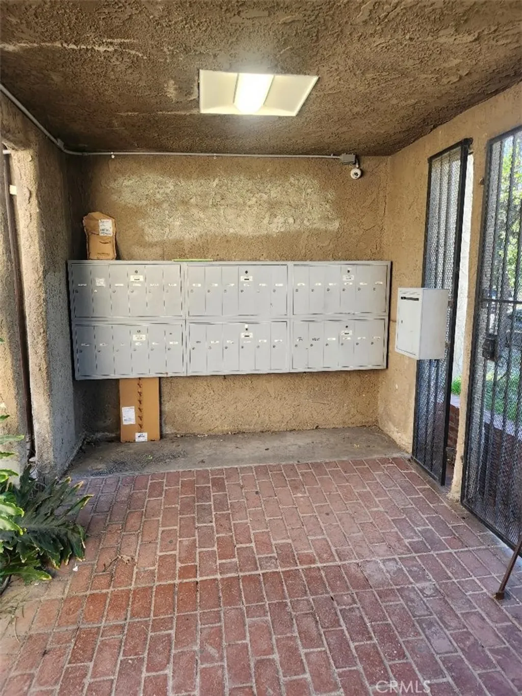 11963 Wicks St, Sun Valley, CA 91352 photo 5