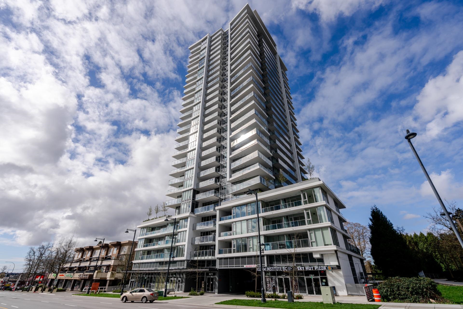 1108-9675 King George Boulevard, Surrey, BC, V3T 2V3