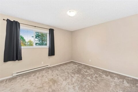Additional image 8 of 4-1945 Lisnoe Avenue, Central Saanich, BC, V8M 1T2