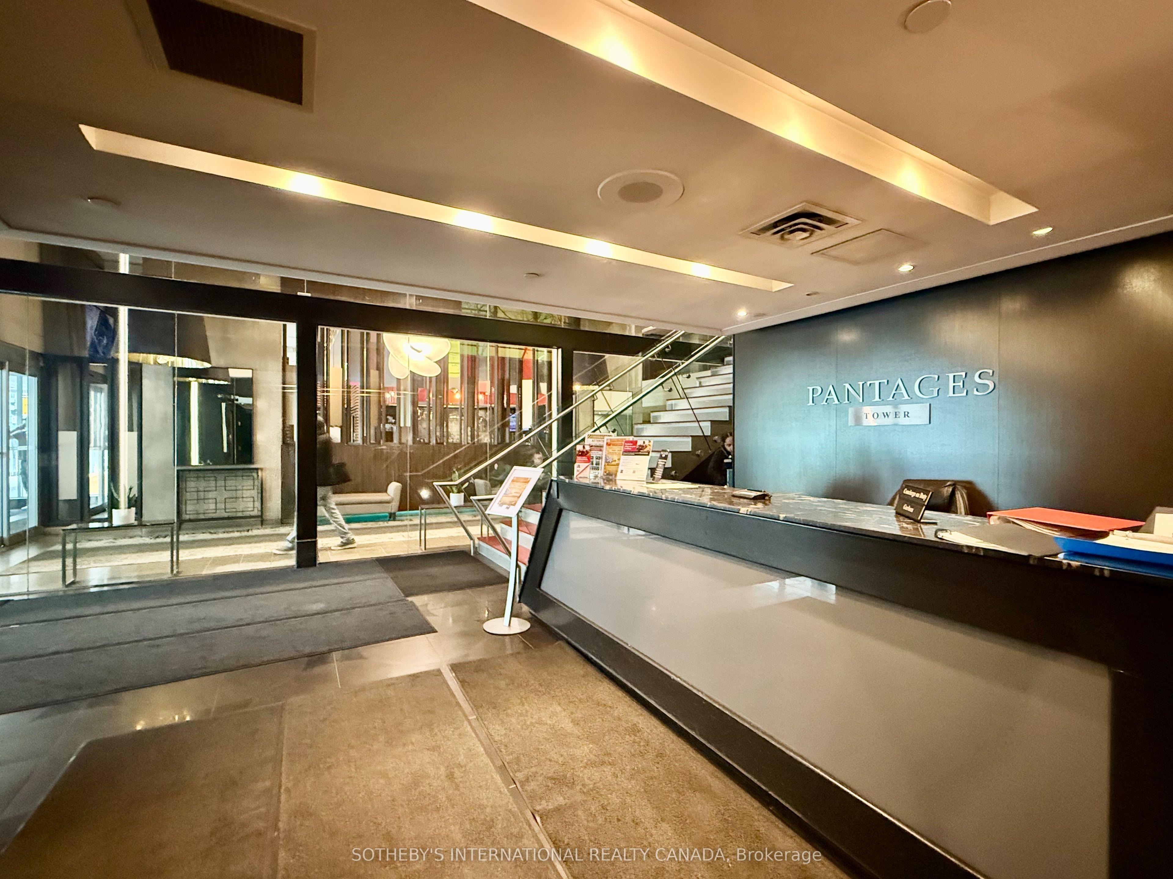 Additional image 3 of 717-210 Victoria Street, Toronto, ON, M5B 2R3