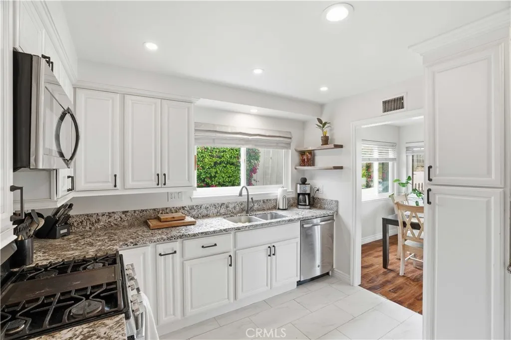 Additional image 38 of 30046 Abelia Rd, Canyon Country, CA 91387