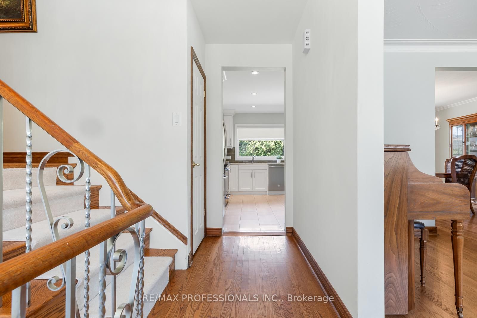 Additional image 4 of 162 Lloyd Manor Road, Toronto, ON, M9B 5K3