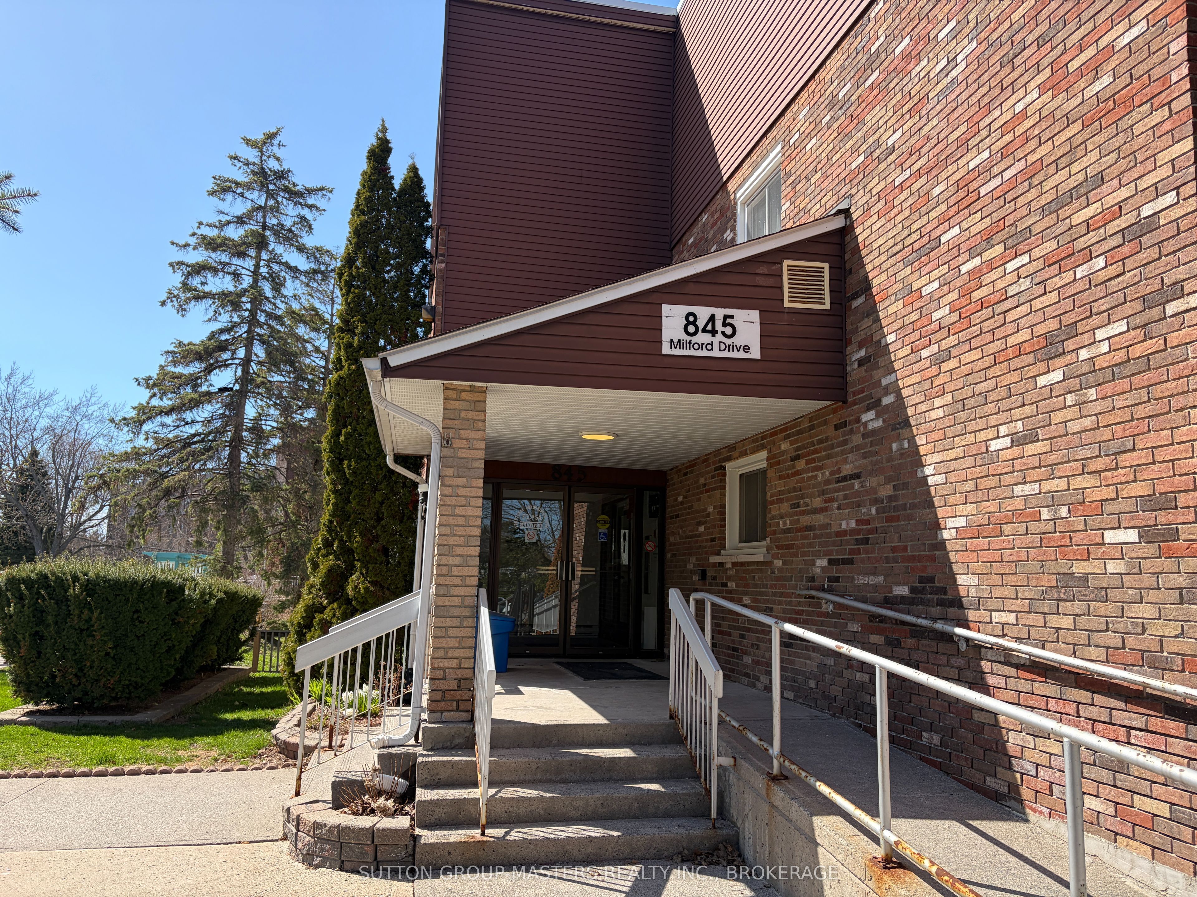 317-845 Milford Drive, Kingston, ON, K7P 1A7