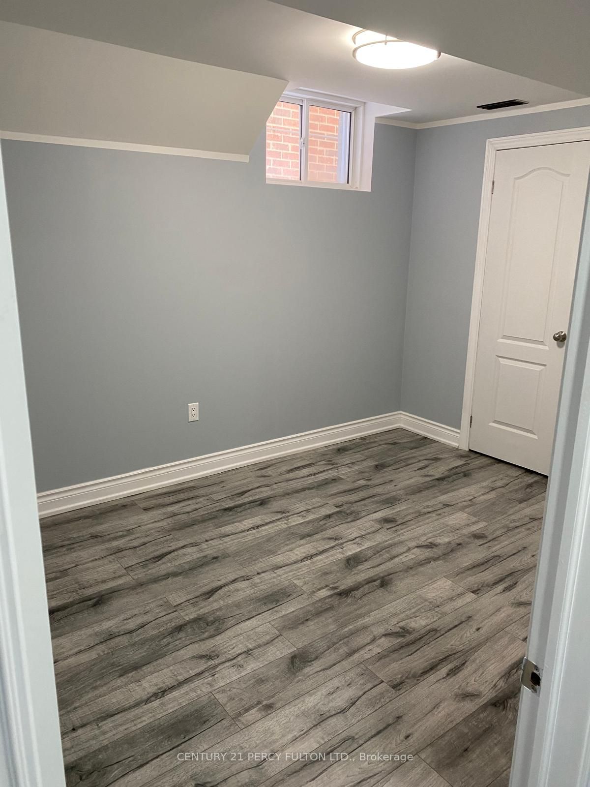 Additional image 4 of 300 Miller Park Avenue, Bradford West Gwillimbury, ON, L3Z 0A7