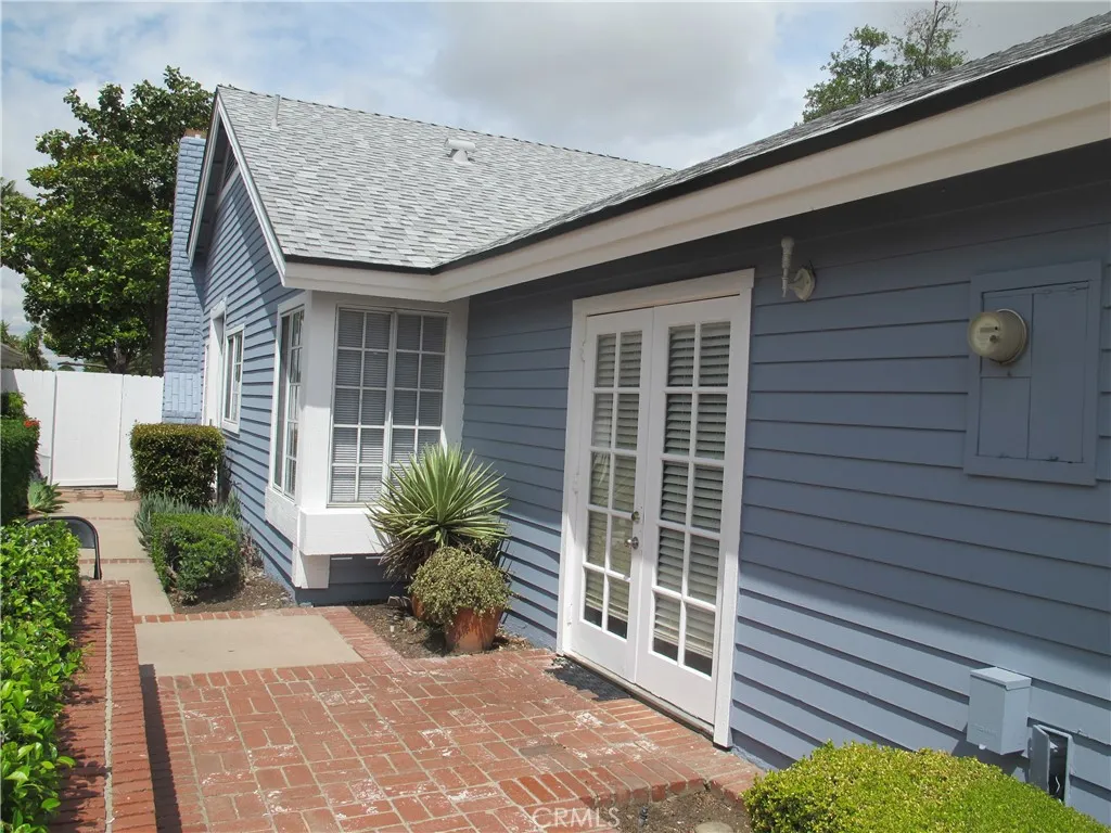 Additional image 22 of 668 N Quince Ave, Rialto, CA 92376