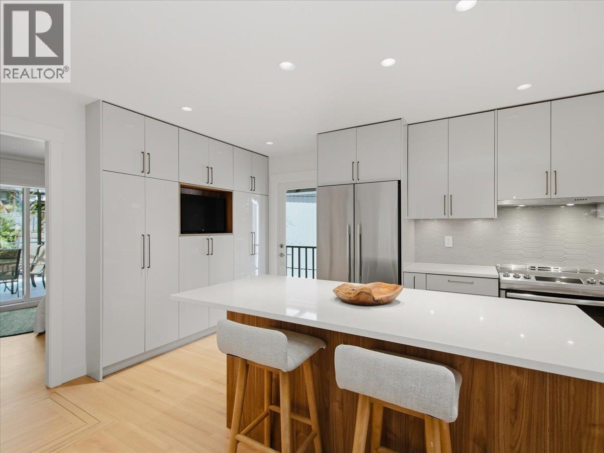 Additional image 5 of 1392 Chamberlain Drive, North Vancouver, BC, V7K 1P6